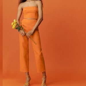 Reformation linen set with scallop detail